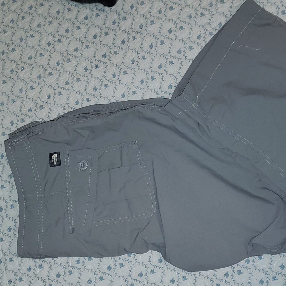 Northface capris